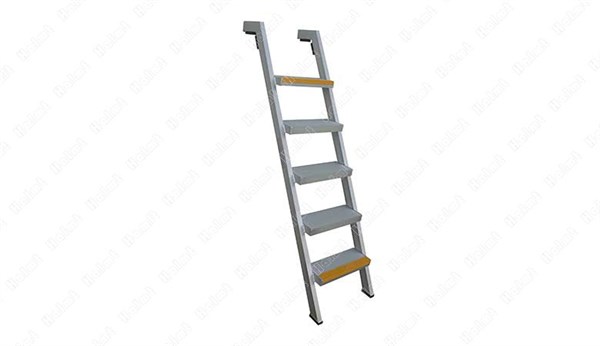 Aluminum Step Ladder